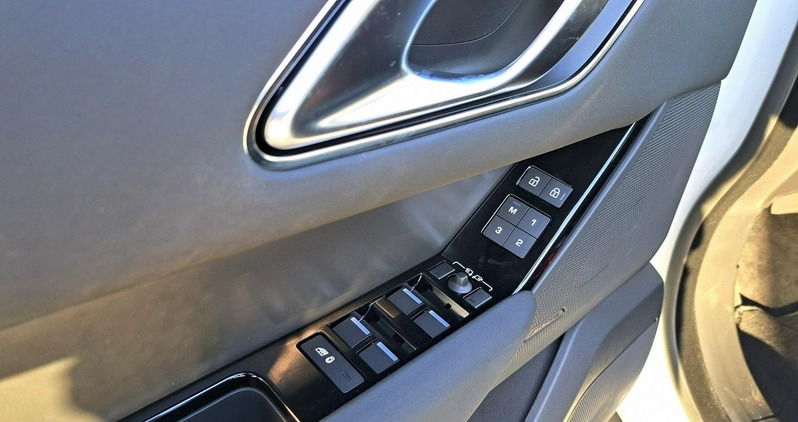 Land Rover Range Rover Velar cena 328000 przebieg: 5, rok produkcji 2023 z Wysokie Mazowieckie małe 704